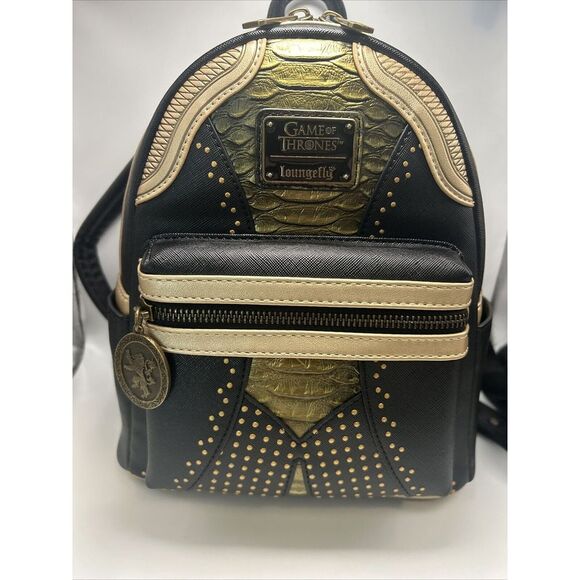 Loungefly Game Of Thrones Queen Cersei Armor Mini Backpack Limited Edition NWT - Picture 1 of 16